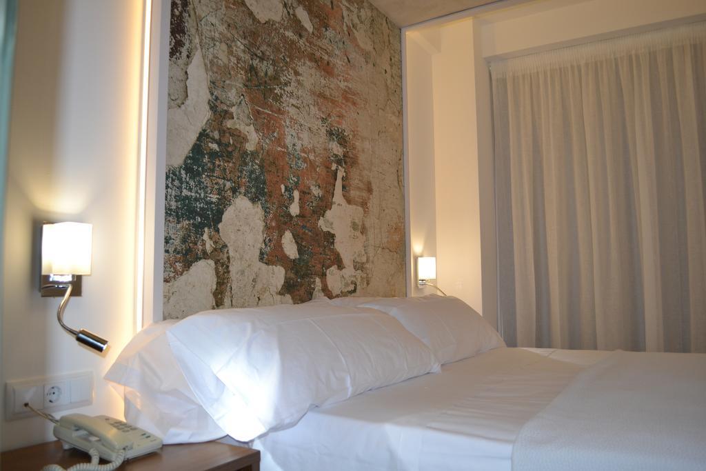 Hotel Marfil Сан-Антонио-Абад Экстерьер фото