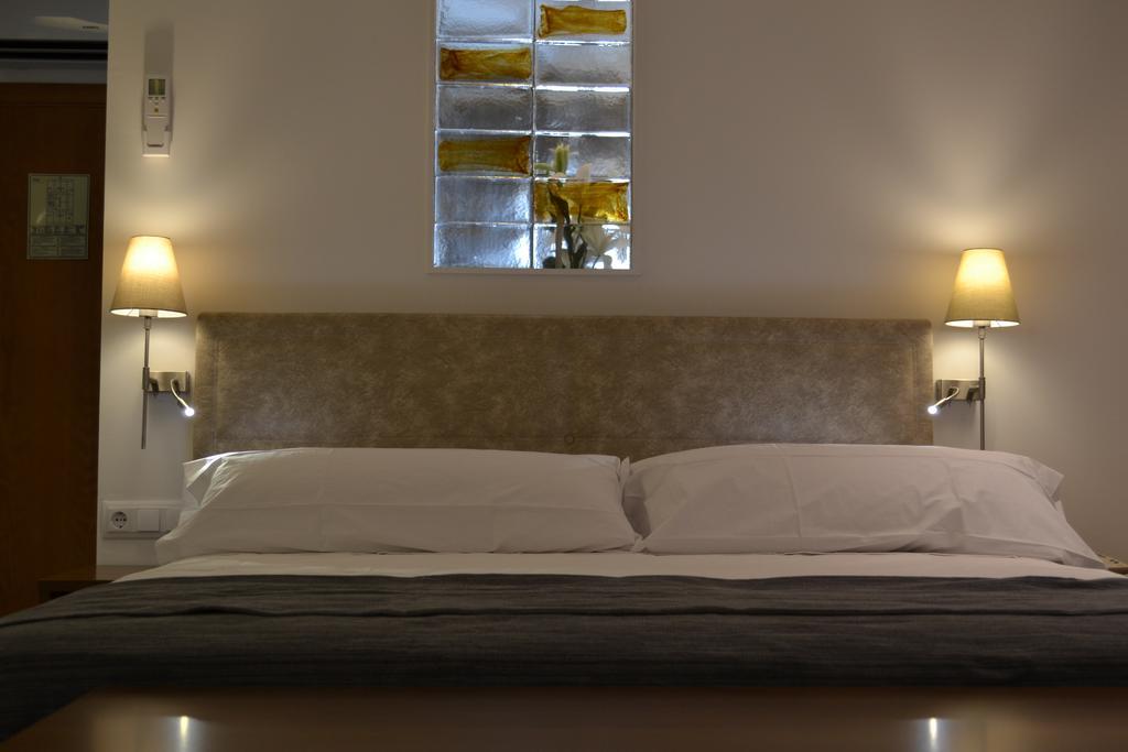 Hotel Marfil Сан-Антонио-Абад Экстерьер фото